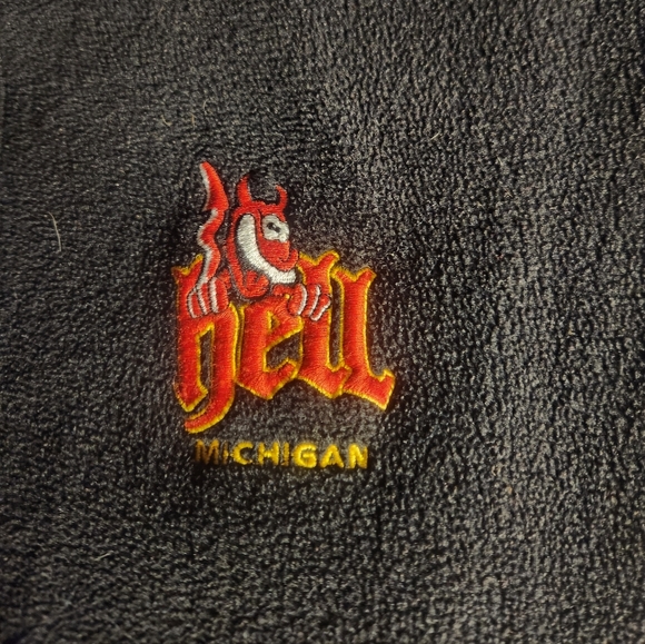 Sierra Nevada Other - Hell Michigan Black Zip Up Sweater